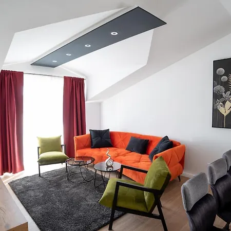 Onyx Apartment